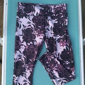 Floral fabletics leggings